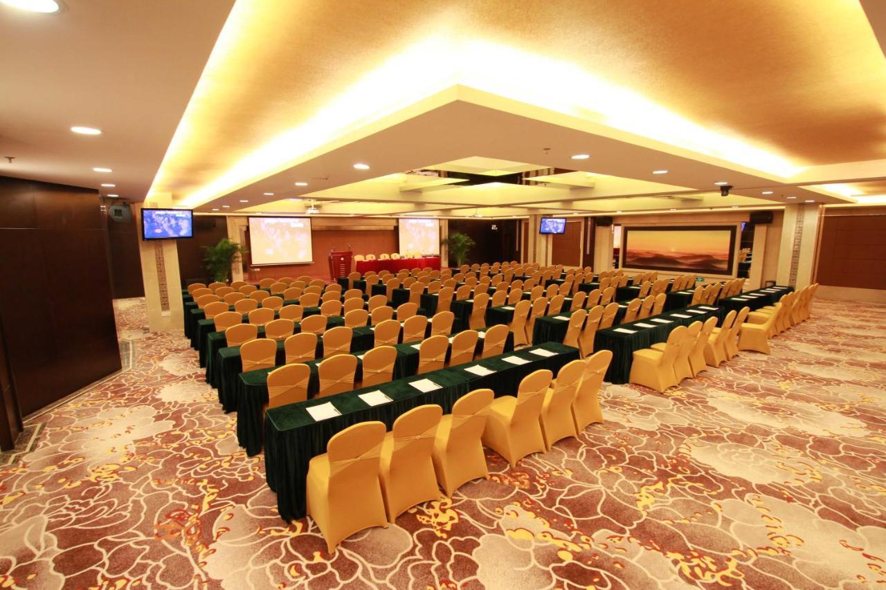 Fortune Hotel Guangzhou Exterior foto