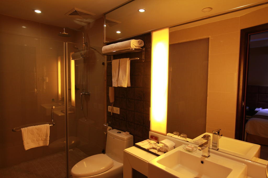 Fortune Hotel Guangzhou Exterior foto
