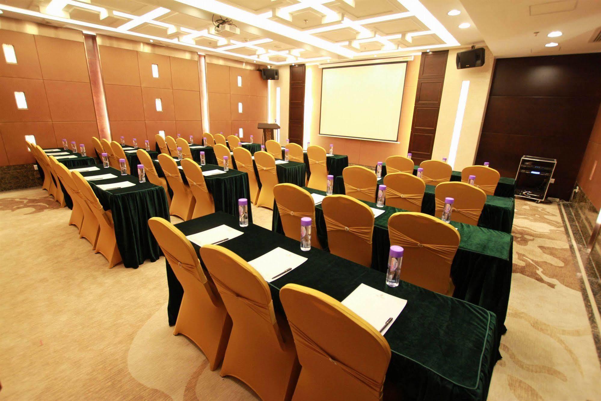 Fortune Hotel Guangzhou Exterior foto