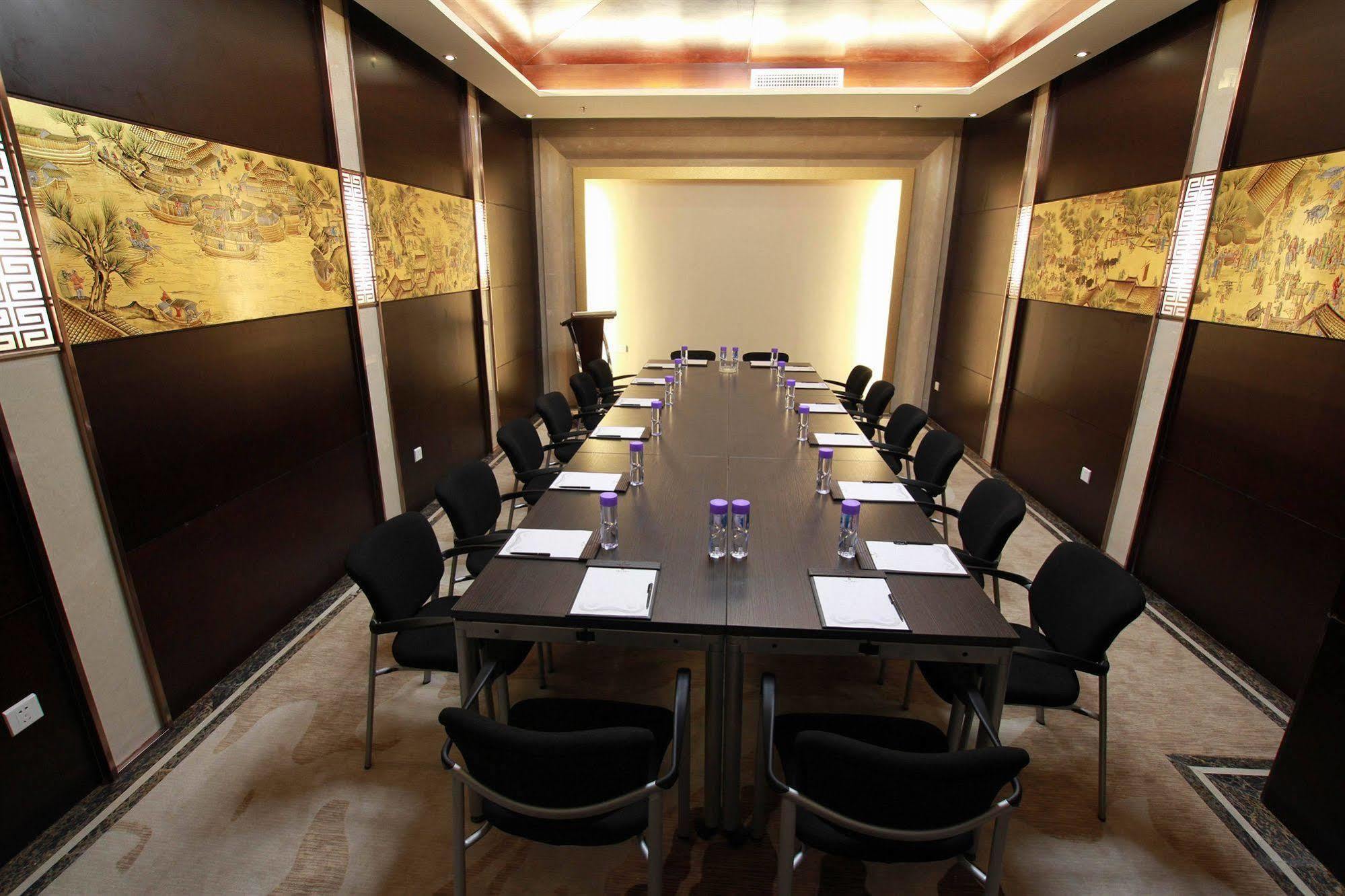 Fortune Hotel Guangzhou Exterior foto