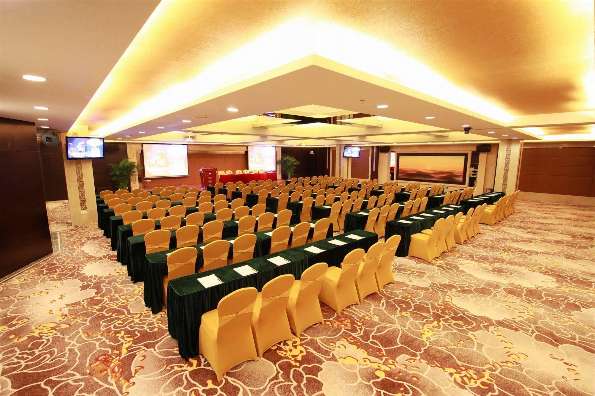 Fortune Hotel Guangzhou Exterior foto
